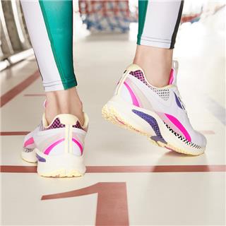 【騛速科技】专柜款 女子跑鞋 新款动力巢轻便运动鞋980318110662